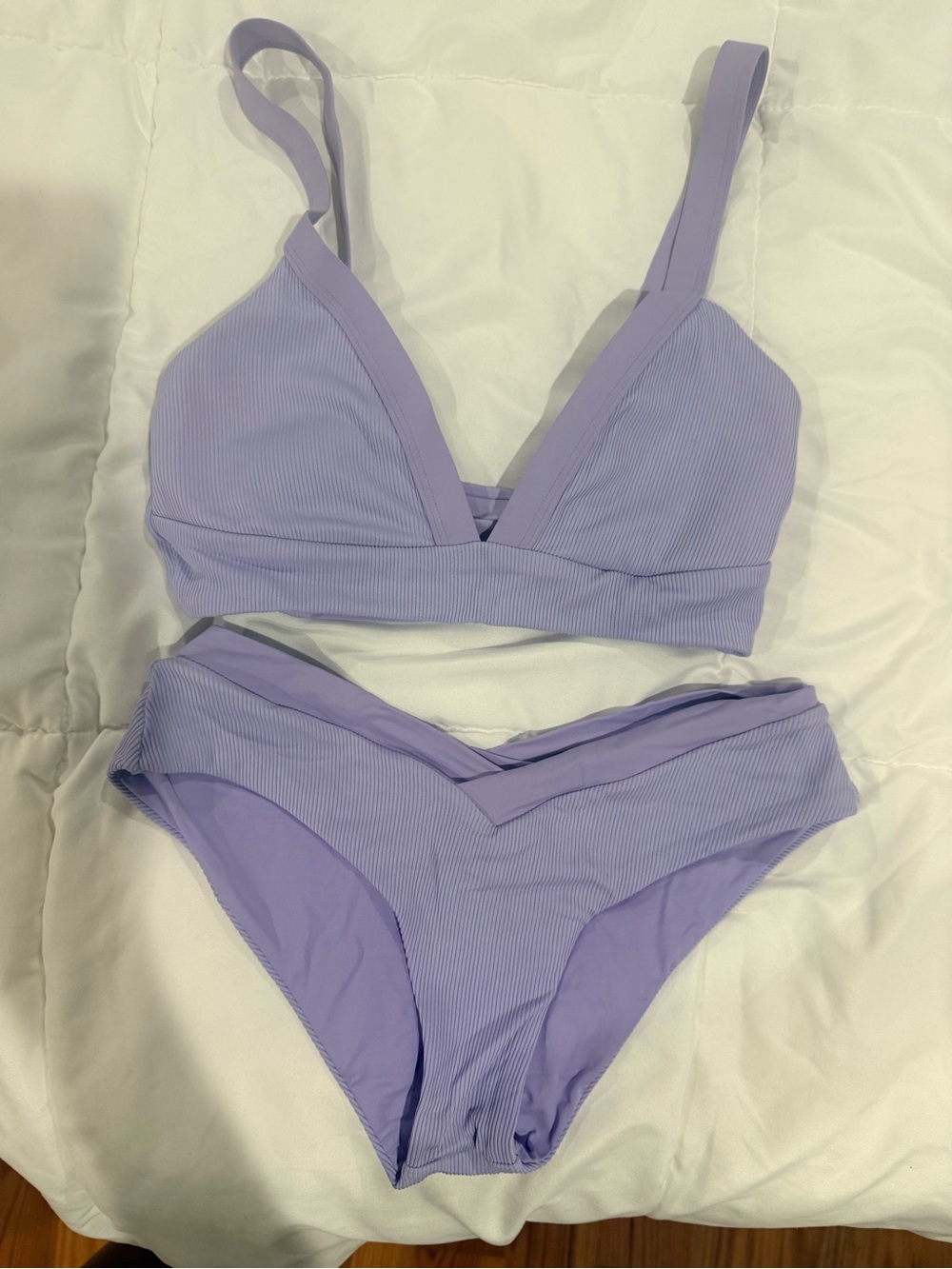 l*space Lavender Ribbed V-Neck Bikini Set size small women’s swimsuit